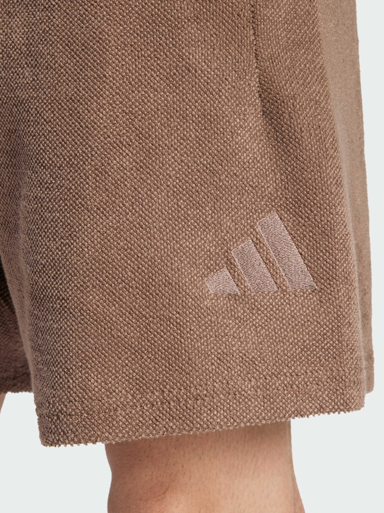 Повседневные шорты Adidas модель IY6580 Фото