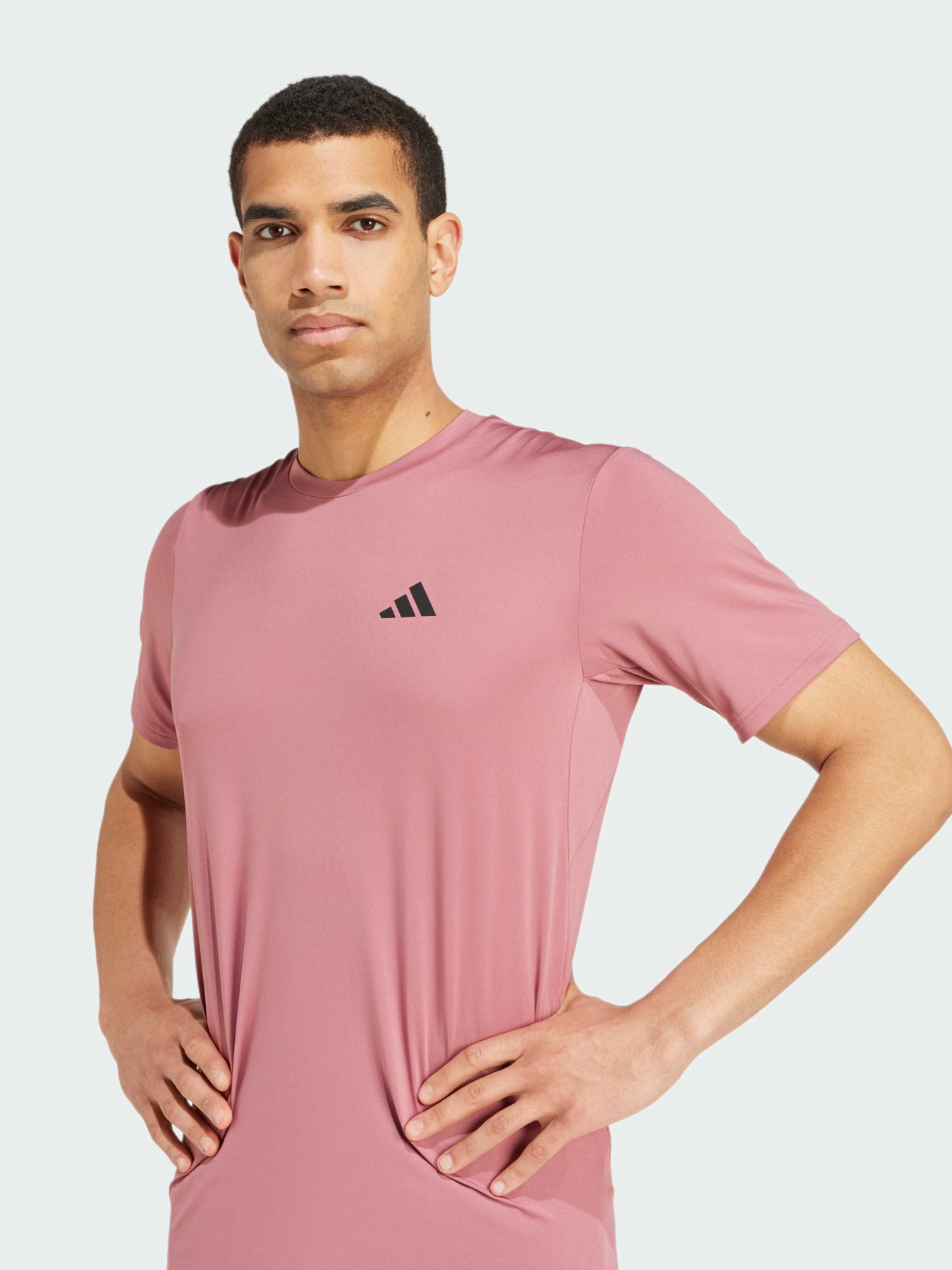 Футболка спортивна Adidas Clima модель IW3364 Фото