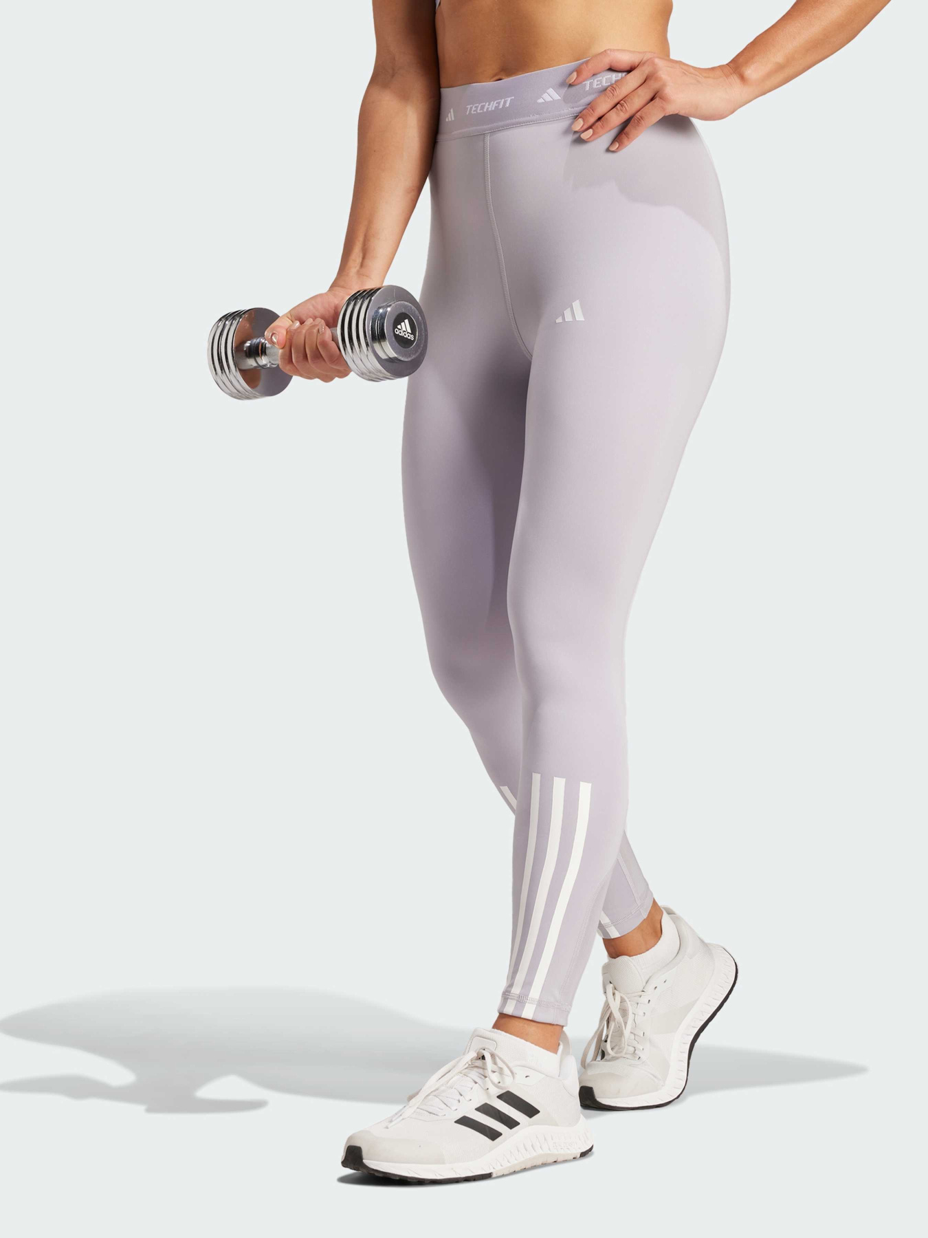 Спортивные леггинсы Adidas 3 Stripes модель IX5006 Спортивные леггинсы Adidas 3 Stripes модель IX5006 Фото