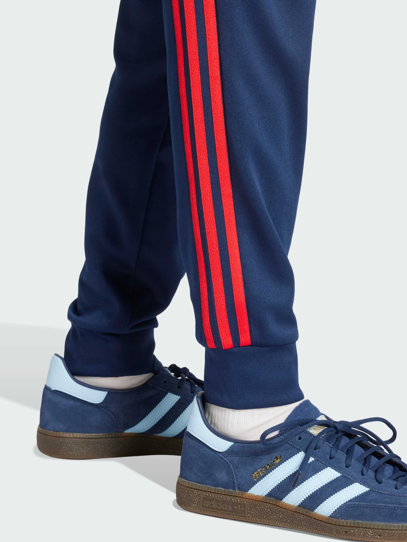 Штаны спортивные Adidas модель IY9870 Фото