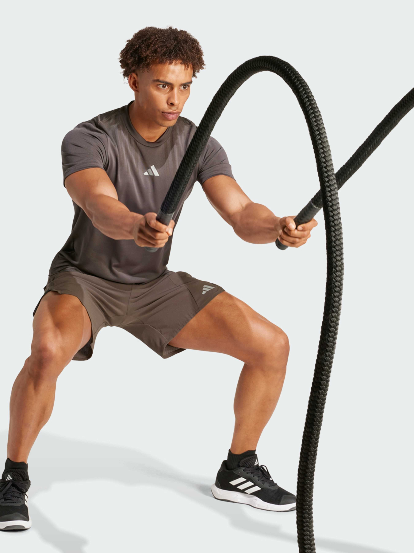 Спортивная футболка Adidas модель IX9103 Фото