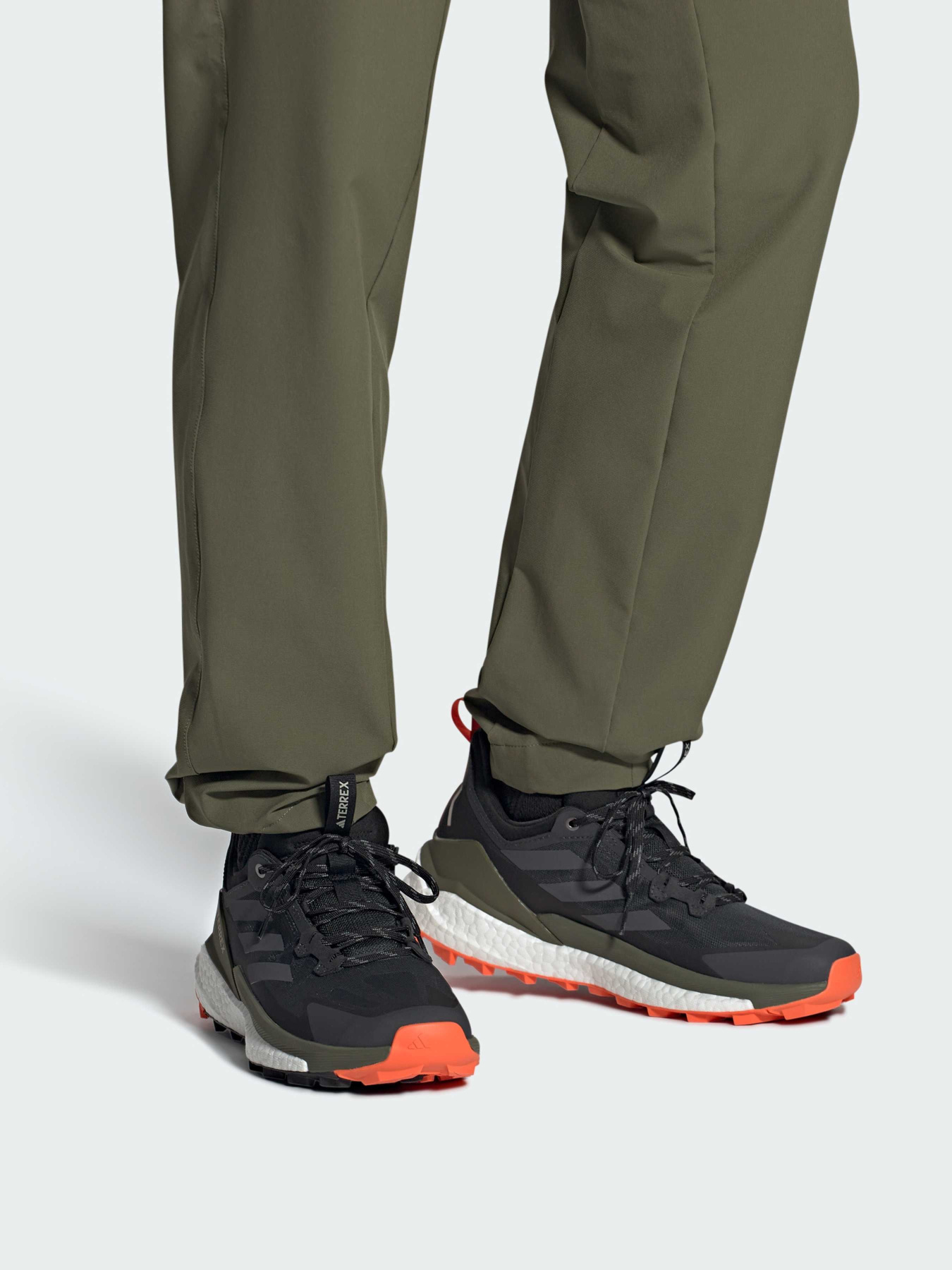 Кроссовки для туризма|Outdoor Adidas Terrex модель ID7690 Фото