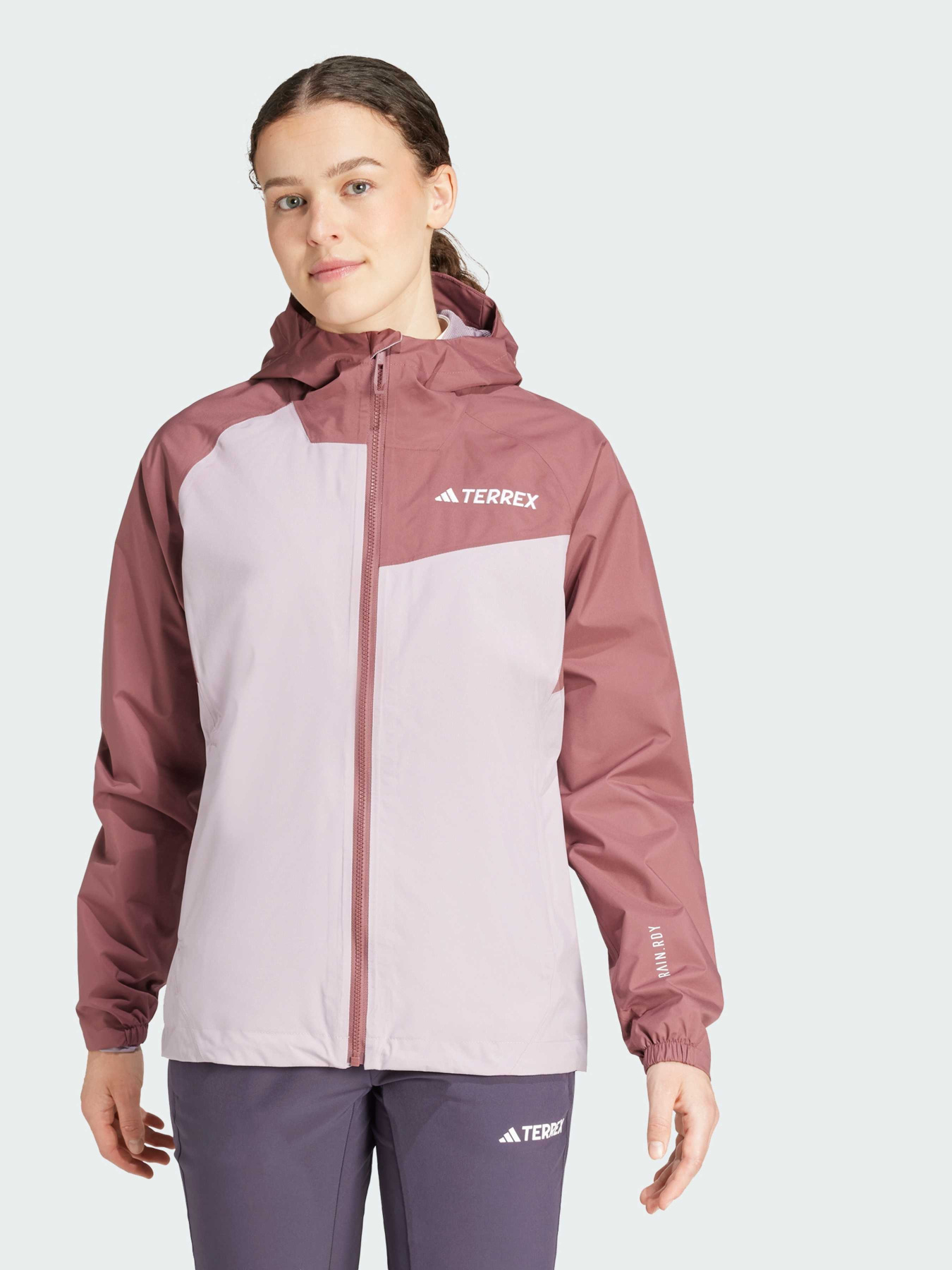 Ветровка Adidas модель JG8892 Ветровка Adidas модель JG8892 Фото