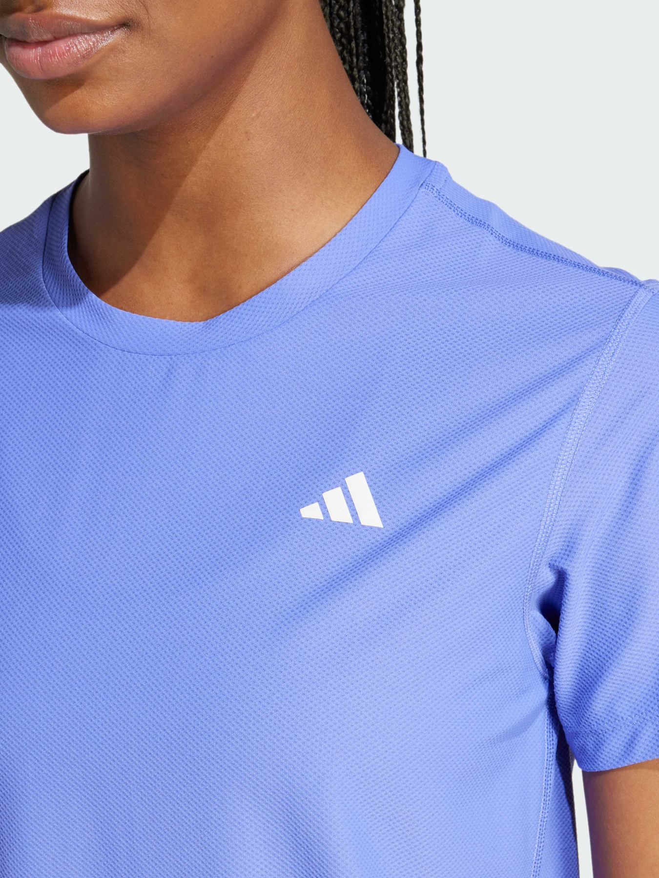 Майка спортивная Adidas модель IV5477 Фото