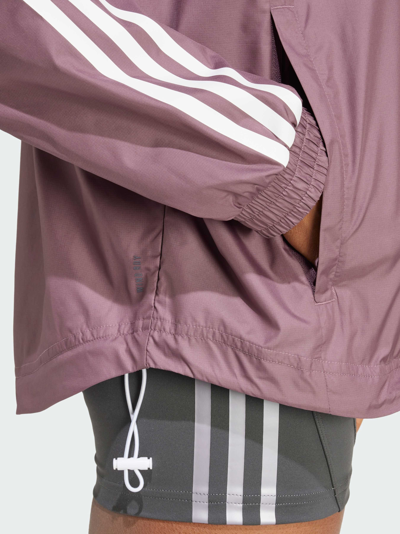 Ветровка Adidas модель IX3213 Фото