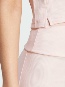 Топ Adidas модель IY6735 Фото