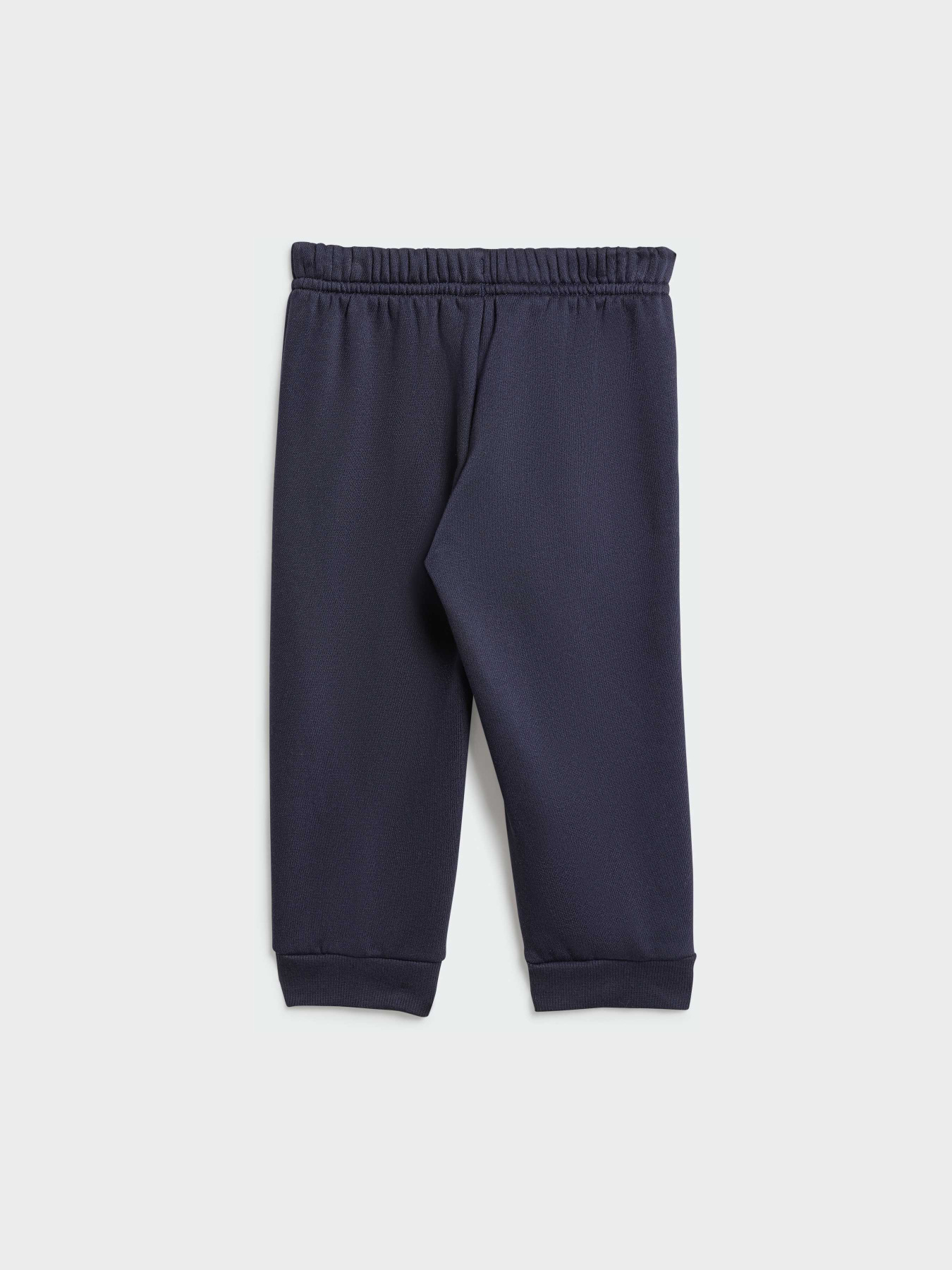 Спортивный костюм Adidas модель IZ4970 Фото