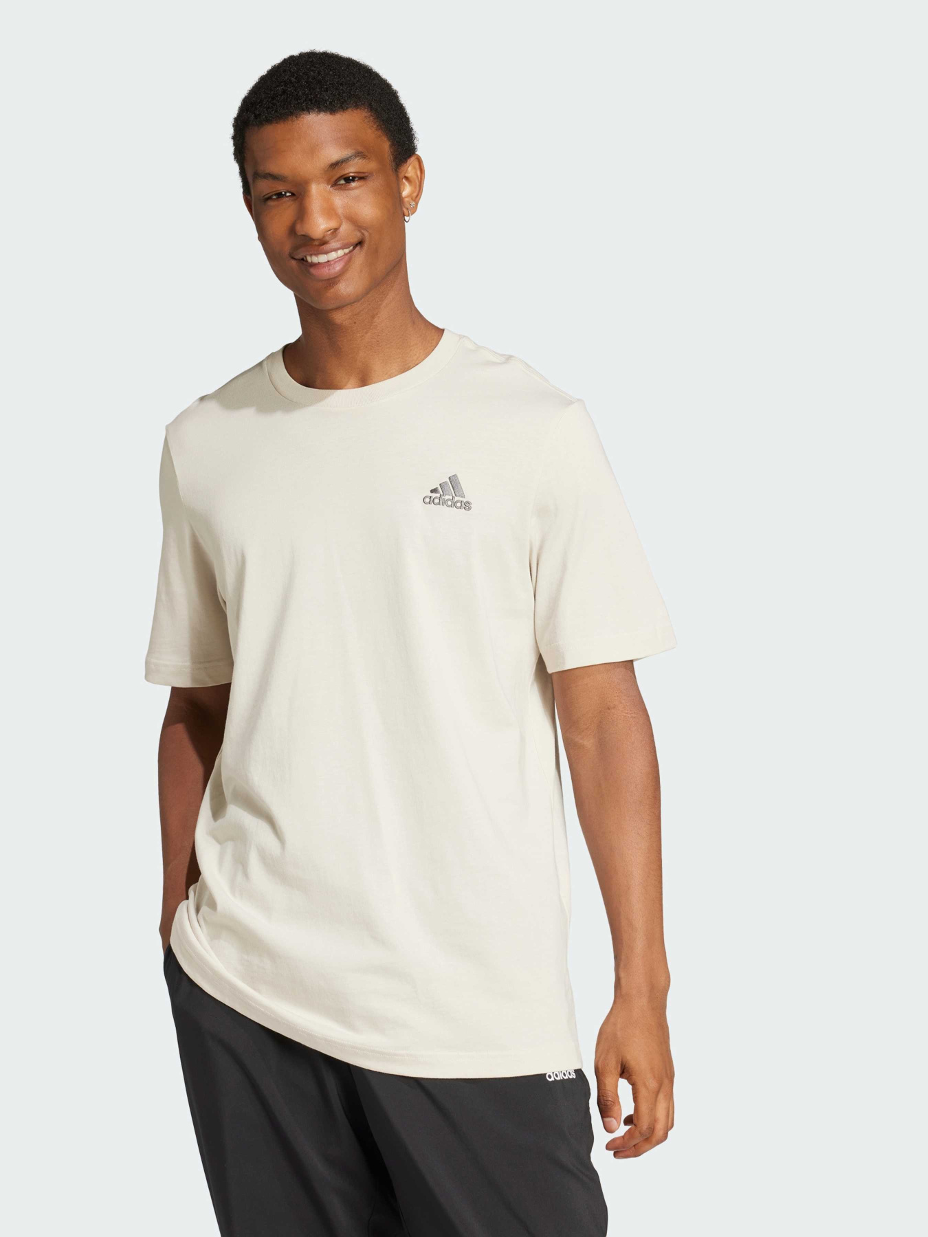 Футболка Adidas модель IY9099 Фото