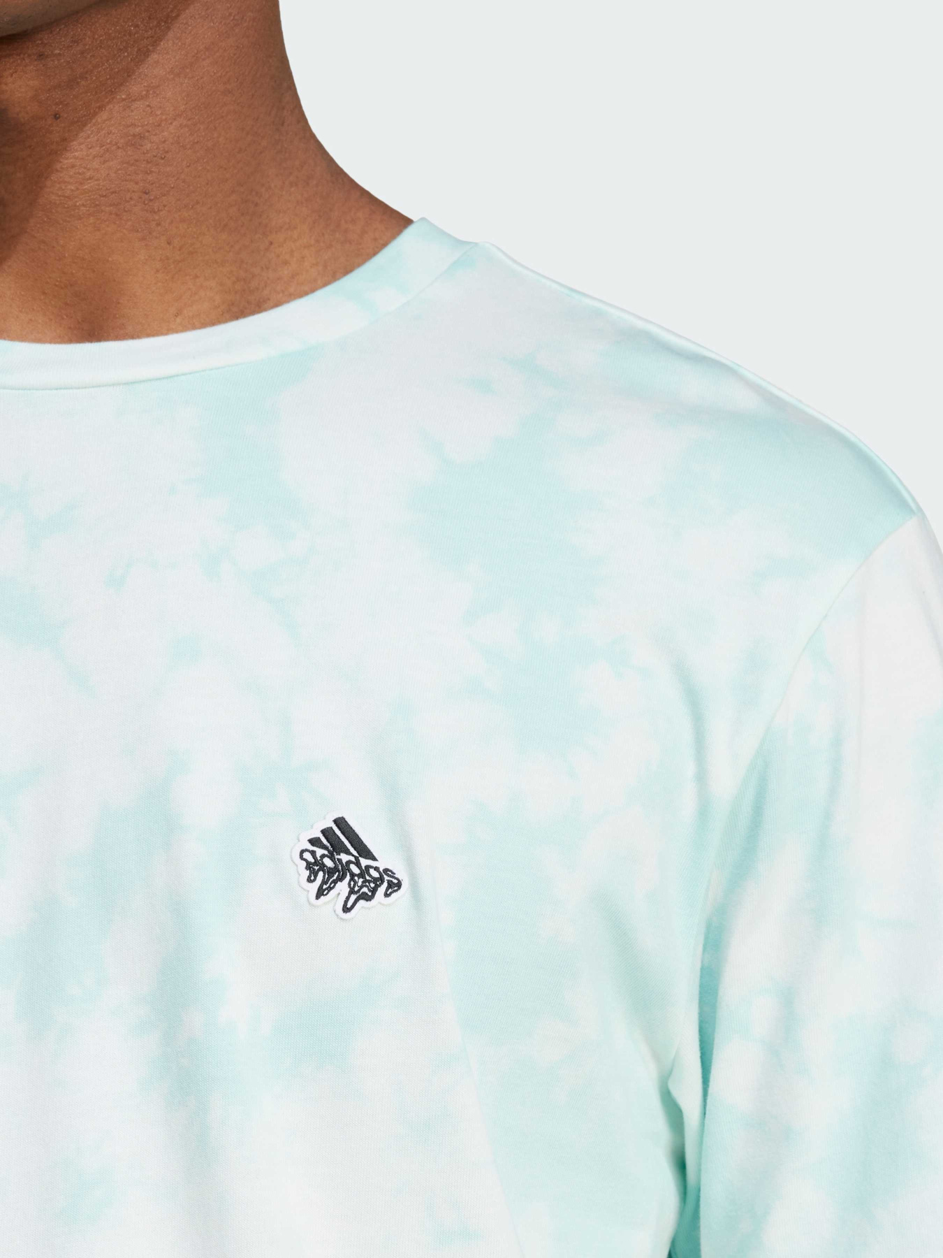 Футболки и поло Adidas модель IZ4389 Фото