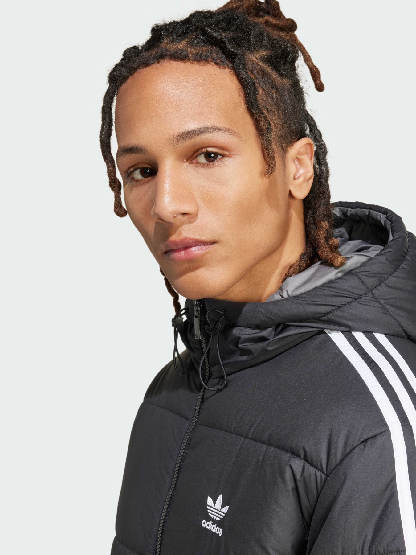 Демисезонная куртка Adidas Adicolor модель JD9071 Фото