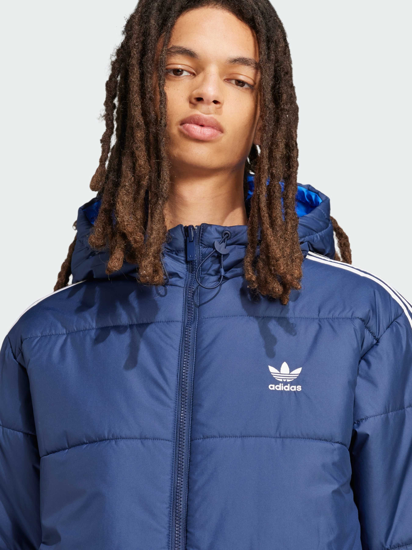 Демісезонна куртка Adidas Adicolor модель JD9073 Демісезонна куртка Adidas Adicolor модель JD9073 Фото