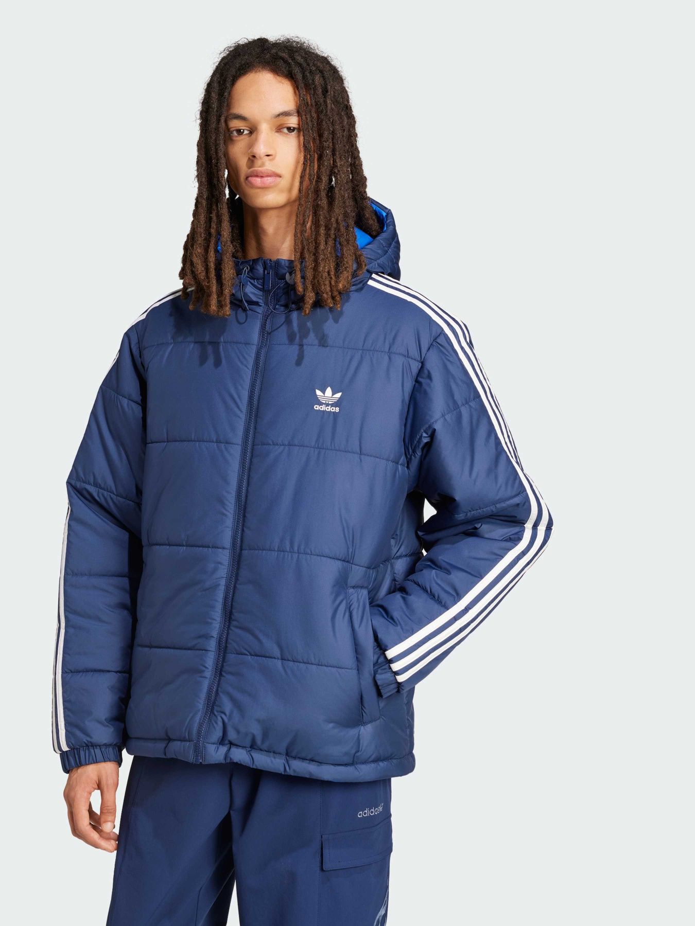 Демісезонна куртка Adidas Adicolor модель JD9073 Демісезонна куртка Adidas Adicolor модель JD9073 Фото