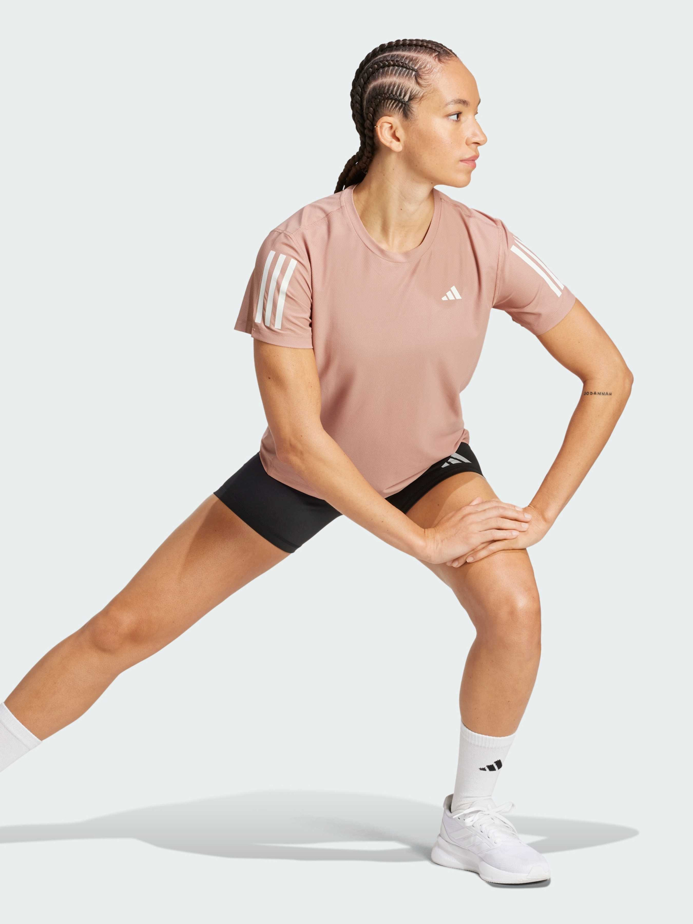 Футболка спортивная Adidas модель JD6429 Футболка спортивная Adidas модель JD6429 Фото