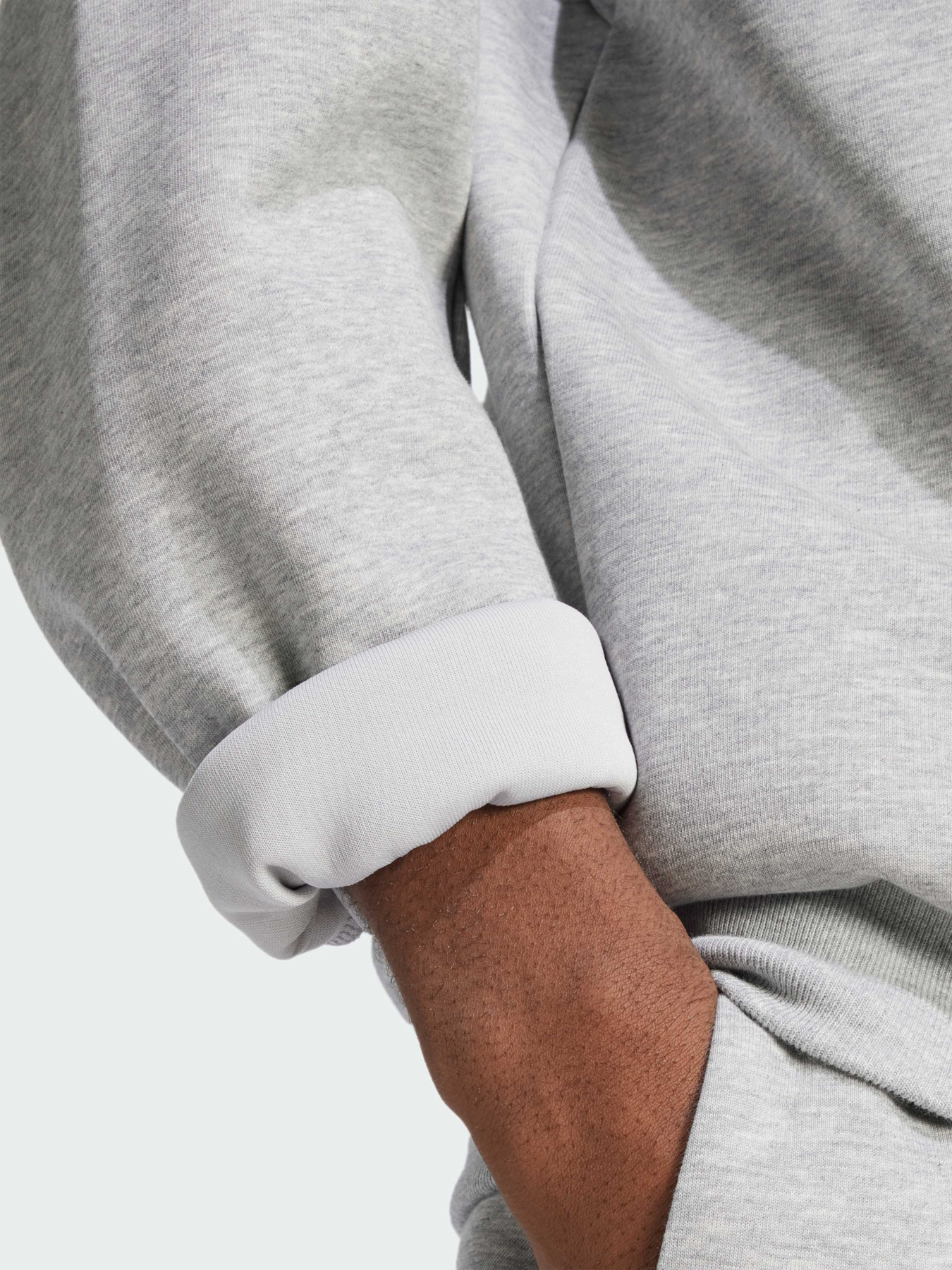 Свитшот Adidas модель JD4902 Фото