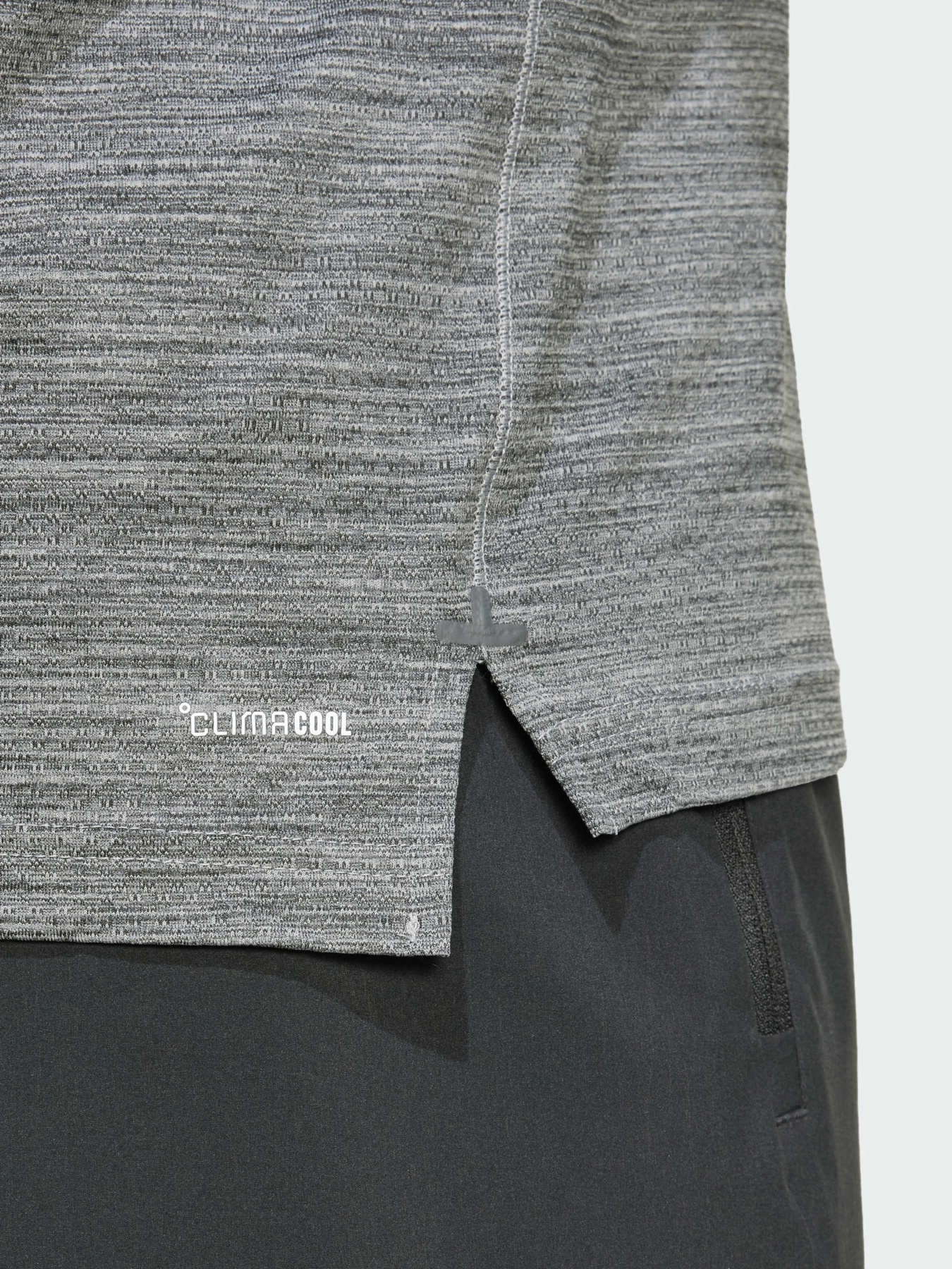 Спортивная футболка Adidas 3 Stripes модель JE5669 Фото