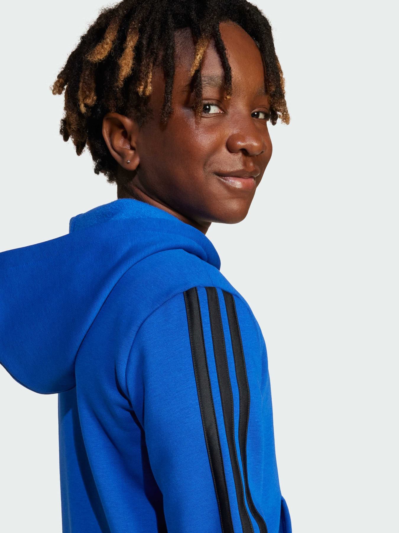 Кофта Adidas модель JE0309 Фото