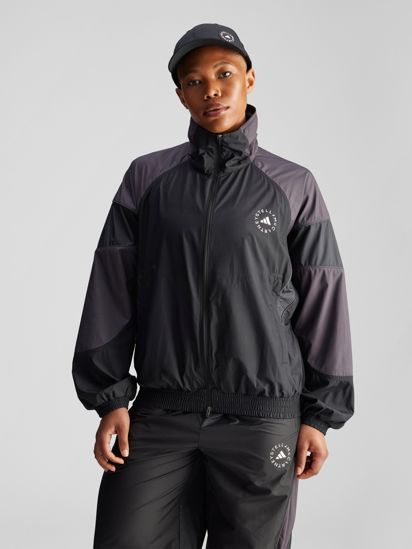 Ветровка Adidas модель JF8728 Фото