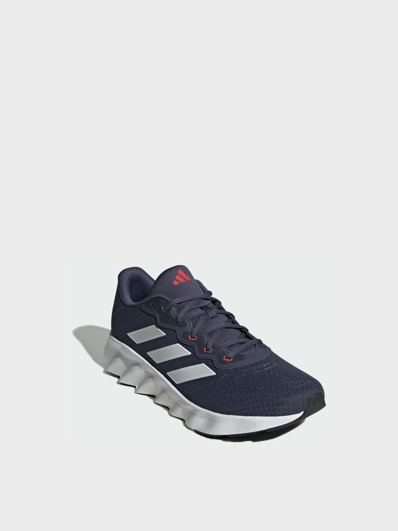 Кросівки для бігу Adidas модель ID8329 Фото