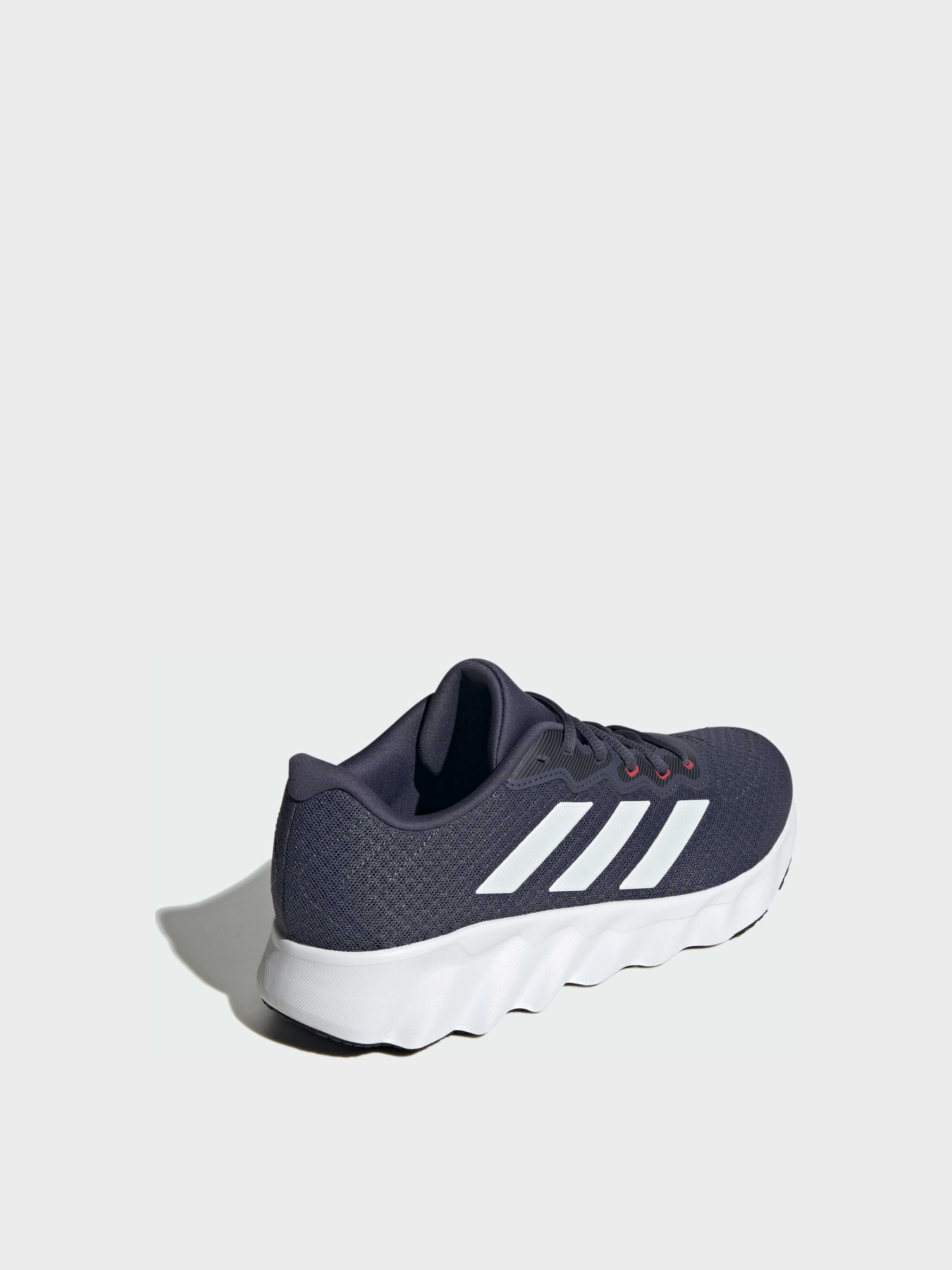 Кроссовки для бега Adidas модель ID8329 Фото