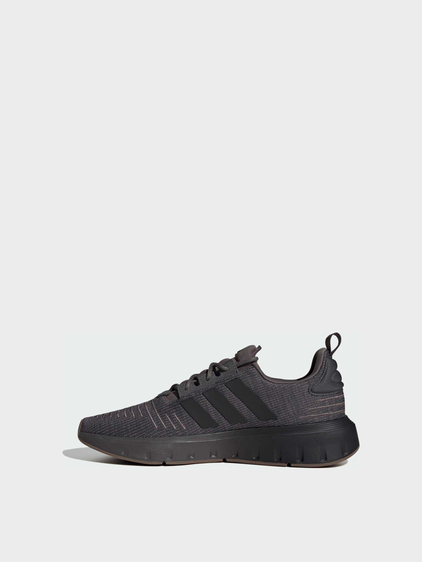 Кросівки повсякденні Adidas Swift модель IE6324 Фото