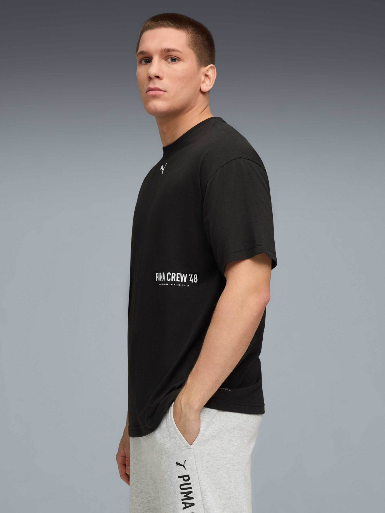 Футболка спортивная PUMA M Graphic Oversize Tee модель 527626 Фото