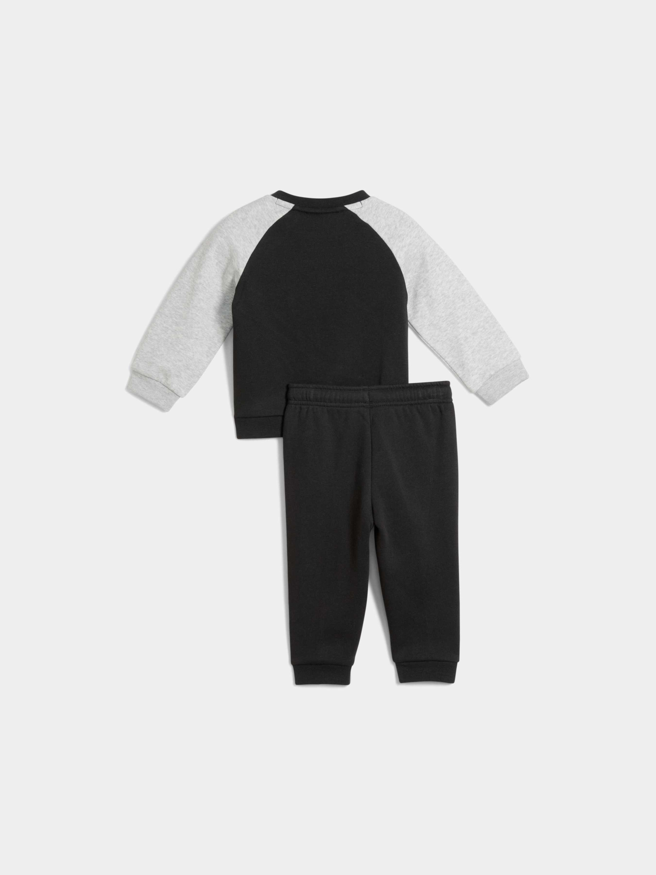 Спортивний костюм PUMA Ess Raglan Crew Set Модель 686281 Фото