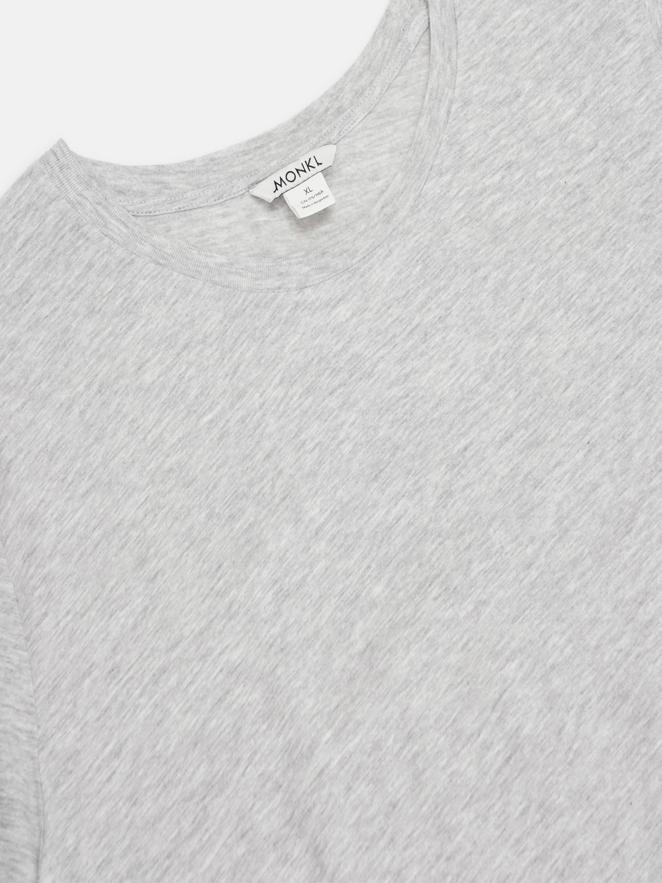 Футболка Monki модель 77512 Фото