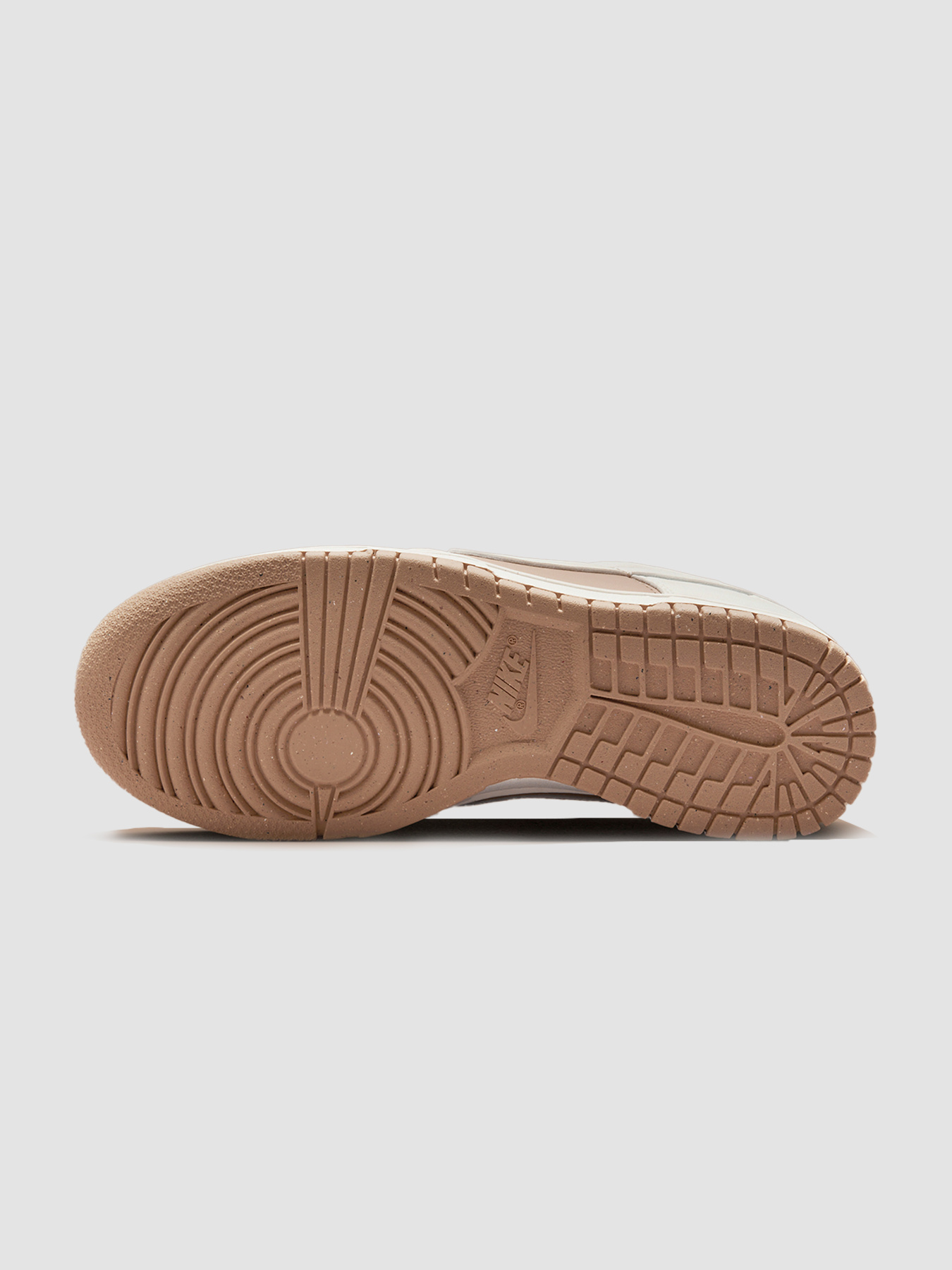 Кросівки NIKE Dunk Low Nn модель DD1873-200 Фото