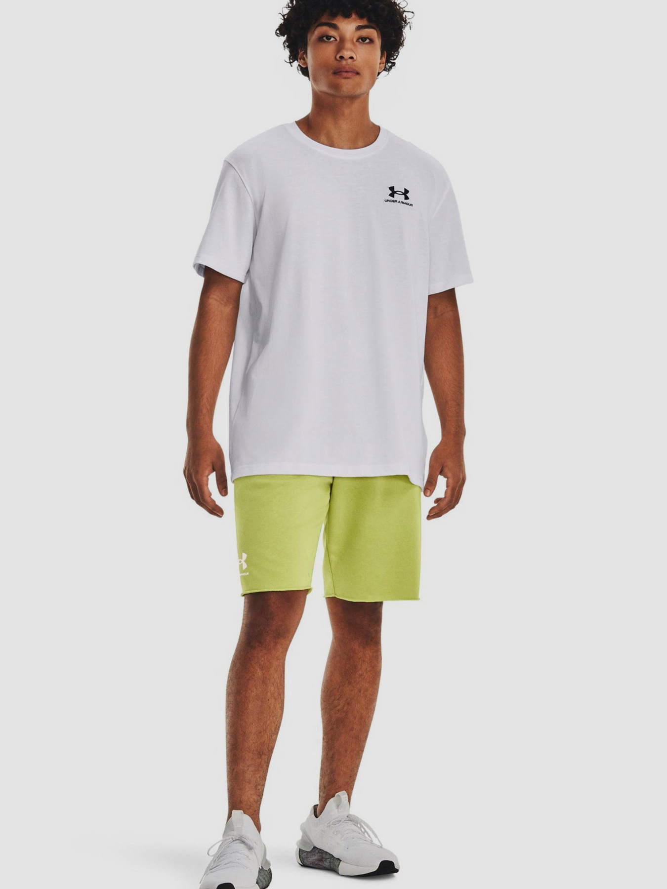 Футболка Under Armour Ua Logo Emb Heavyweight модель 1373997-100 Фото