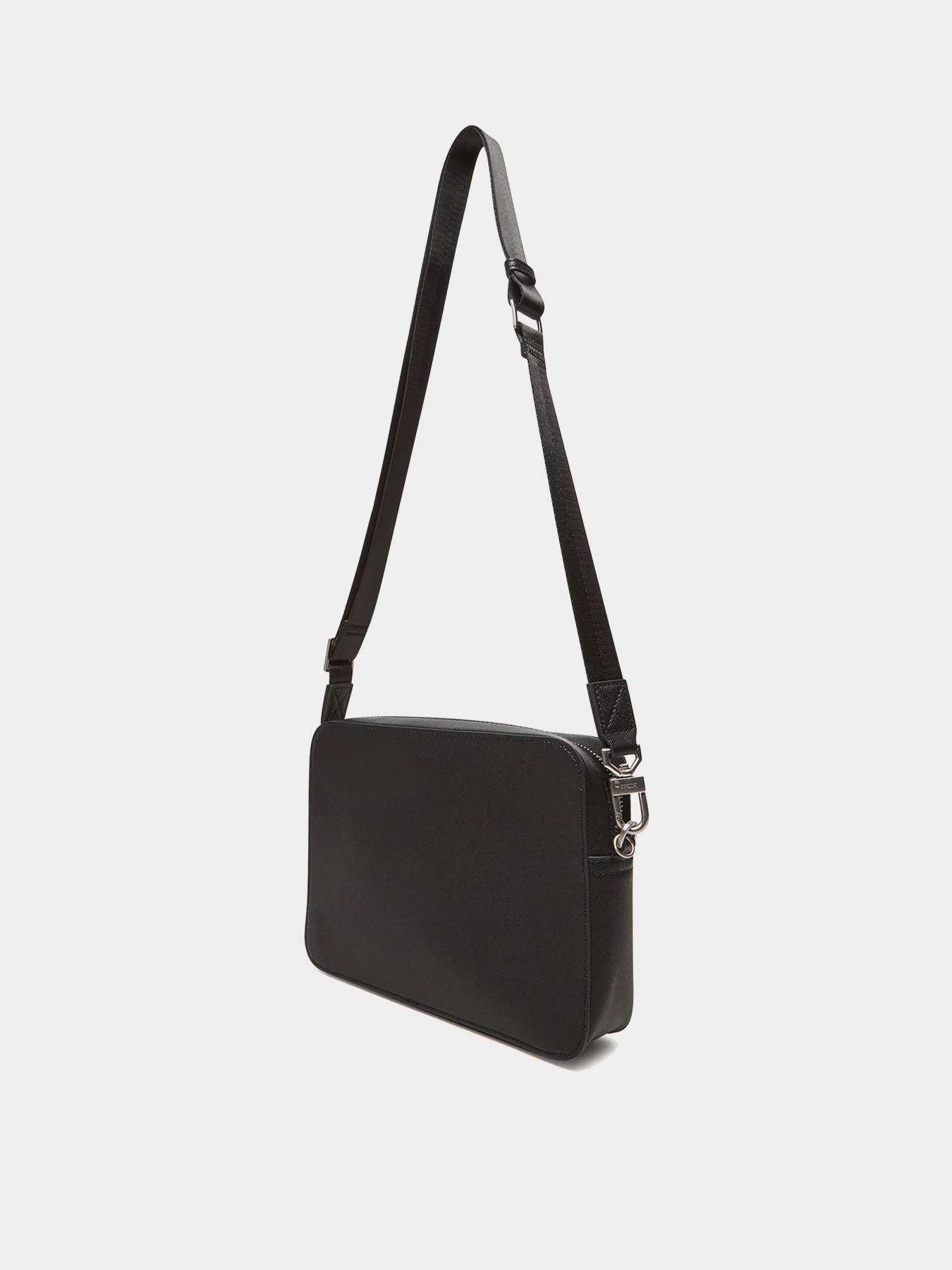 Сумки GUESS модель HMMISA-P5322-BLA Фото