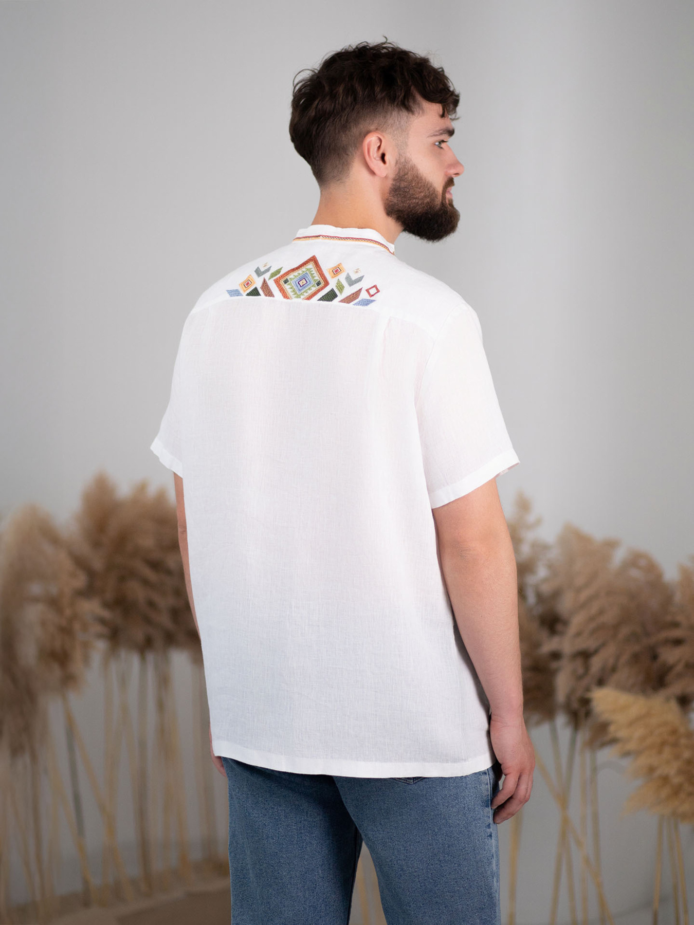 Вышитая рубашка Едельвіка модель 256-25-00 Фото