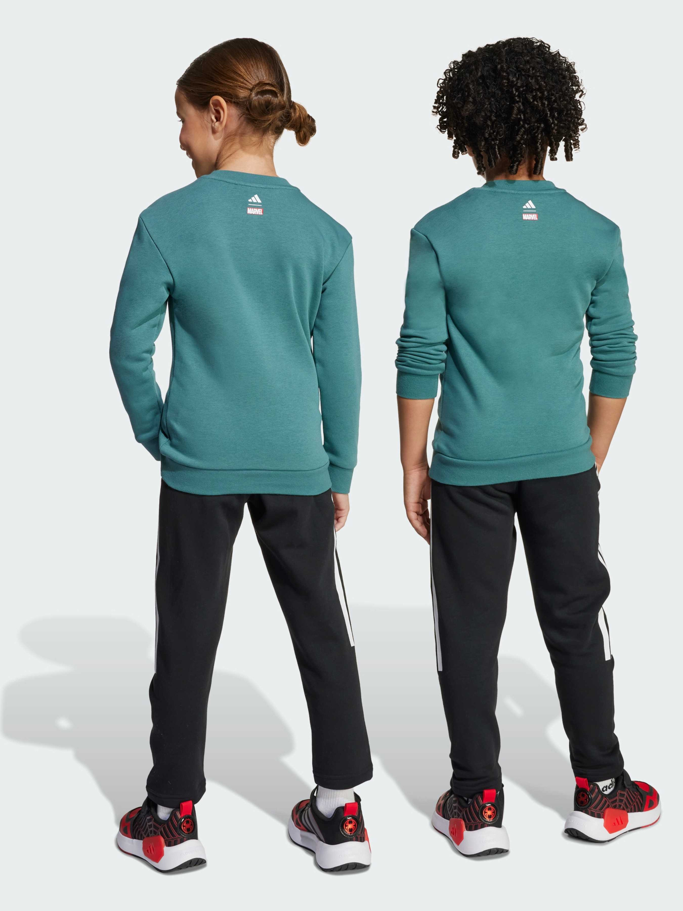 Спортивный костюм Adidas Marvel модель JM0808 Спортивный костюм Adidas Marvel модель JM0808 Фото