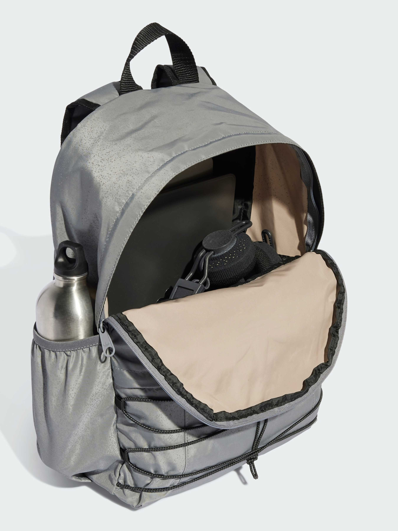 Повседневный рюкзак Adidas Graphics модель JX3220 Повседневный рюкзак Adidas Graphics модель JX3220 Фото