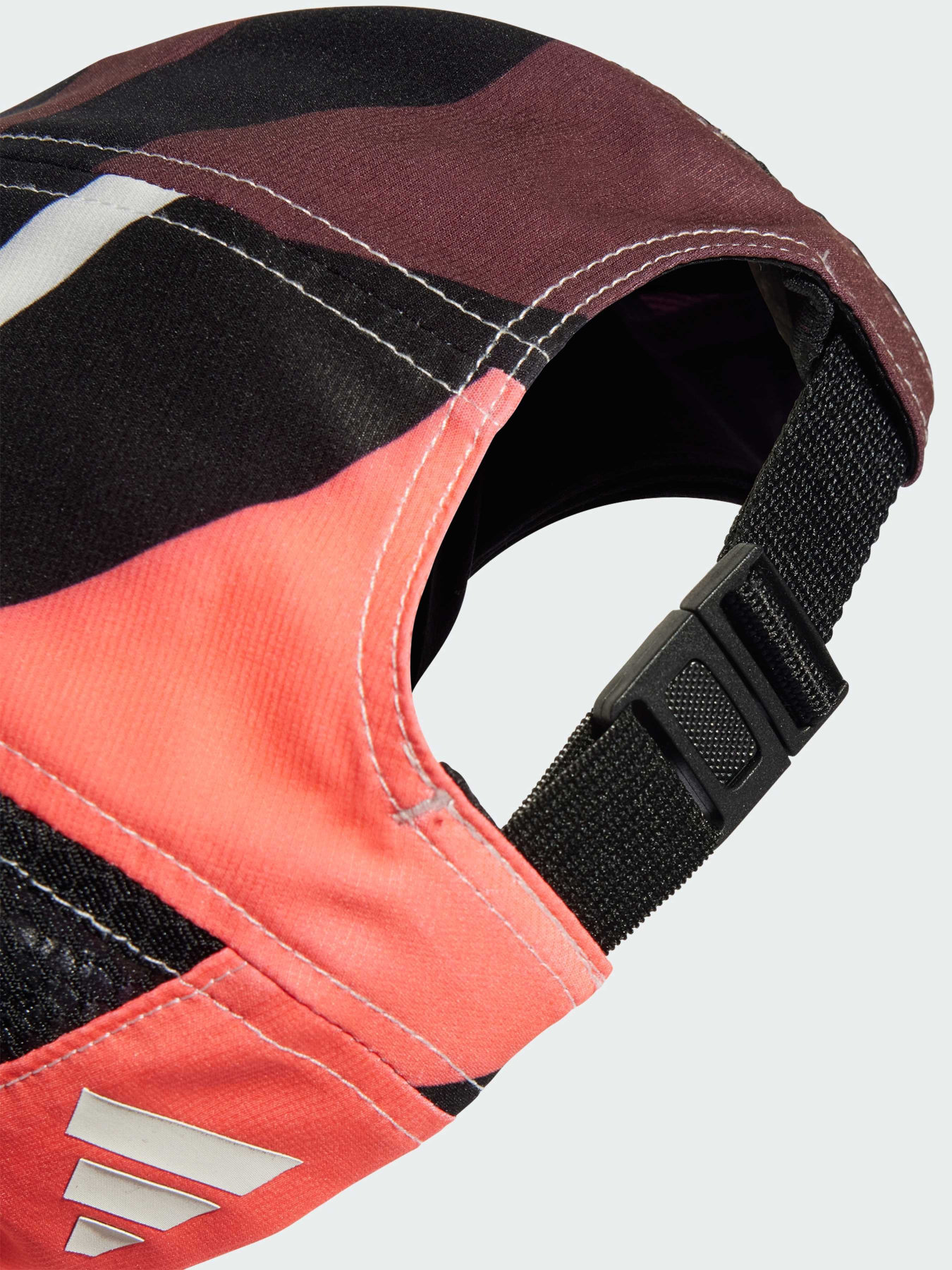 Кепка Adidas модель JZ6730 Кепка Adidas модель JZ6730 Фото