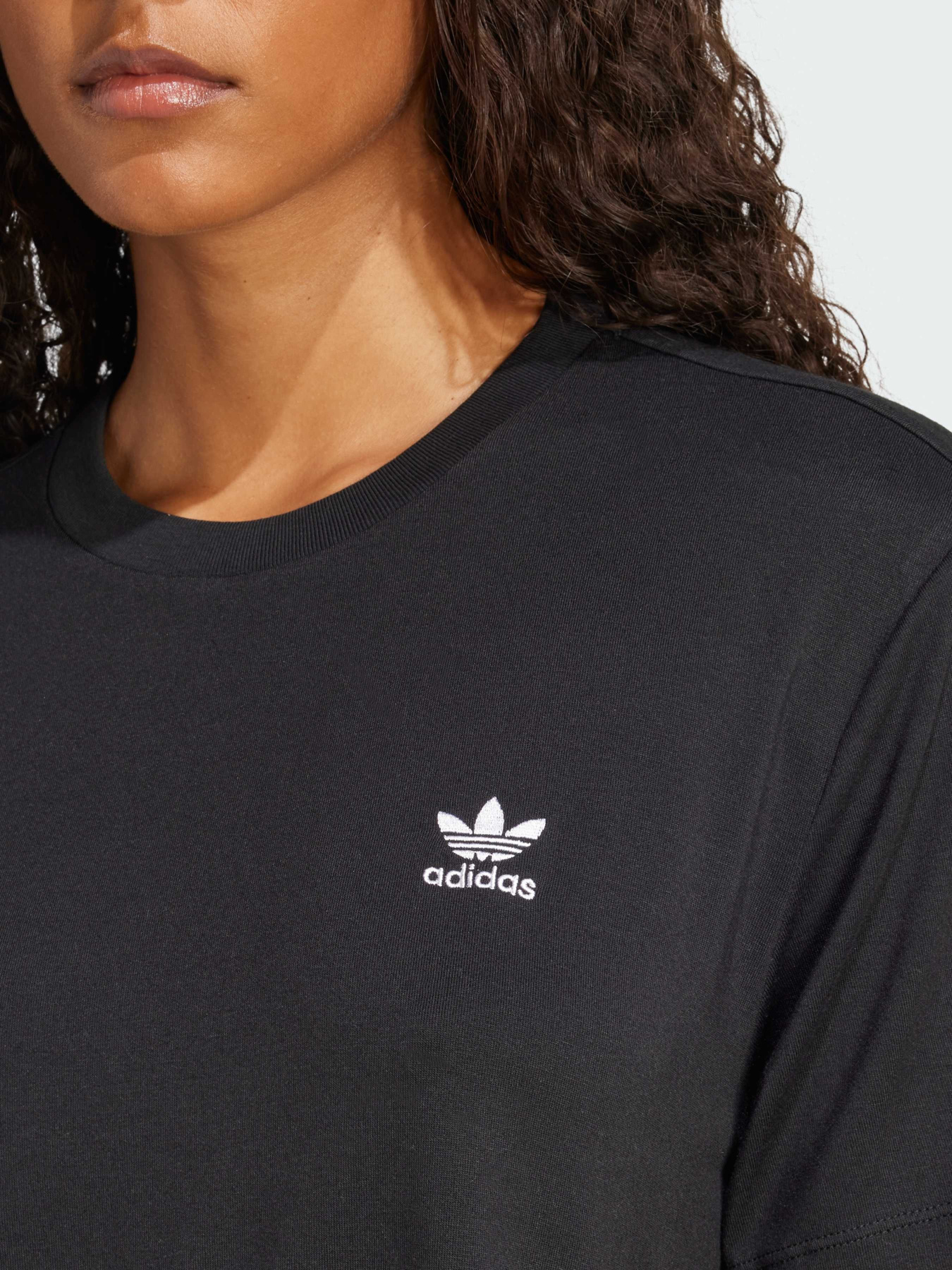 Футболка Adidas Graphics модель JC5748 Фото