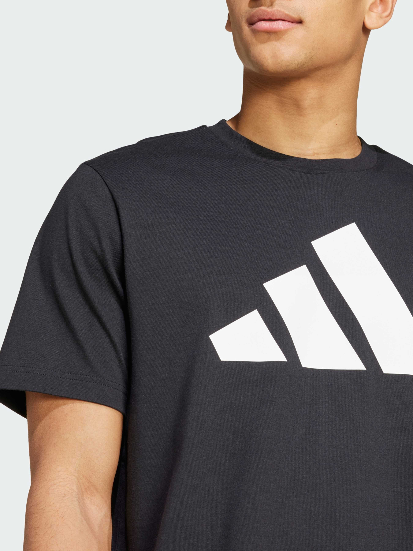 Футболка Adidas модель IY8583 Фото