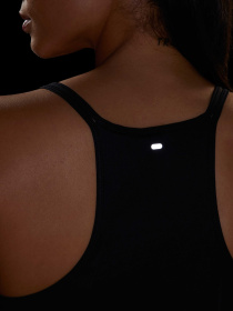 Майка спортивная Adidas модель IN0118 Майка спортивная Adidas модель IN0118 Фото