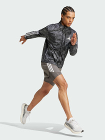 Ветровка Adidas модель IS9581 Ветровка Adidas модель IS9581 Фото