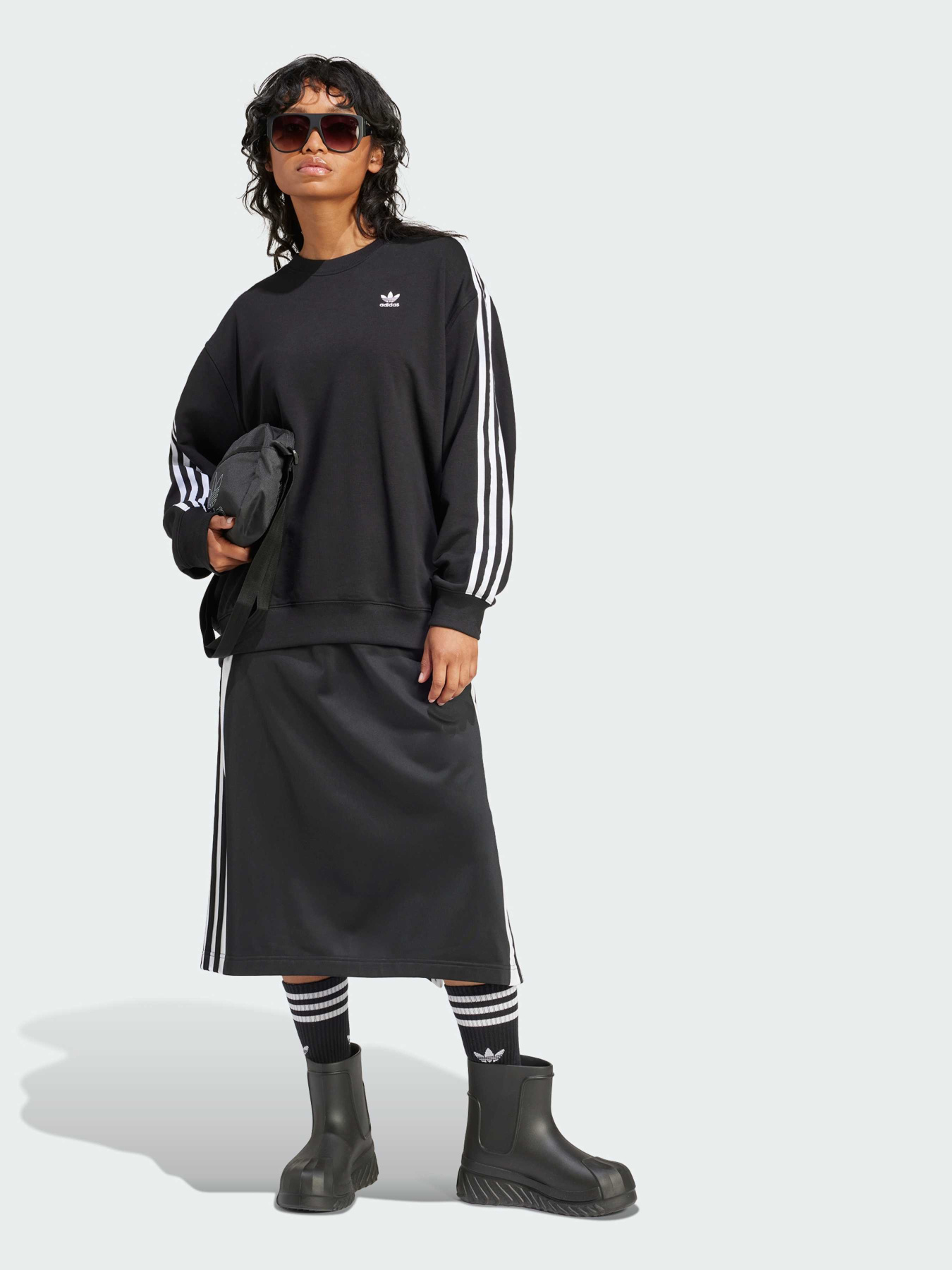 Свитшот Adidas Adicolor модель IU2423 Фото