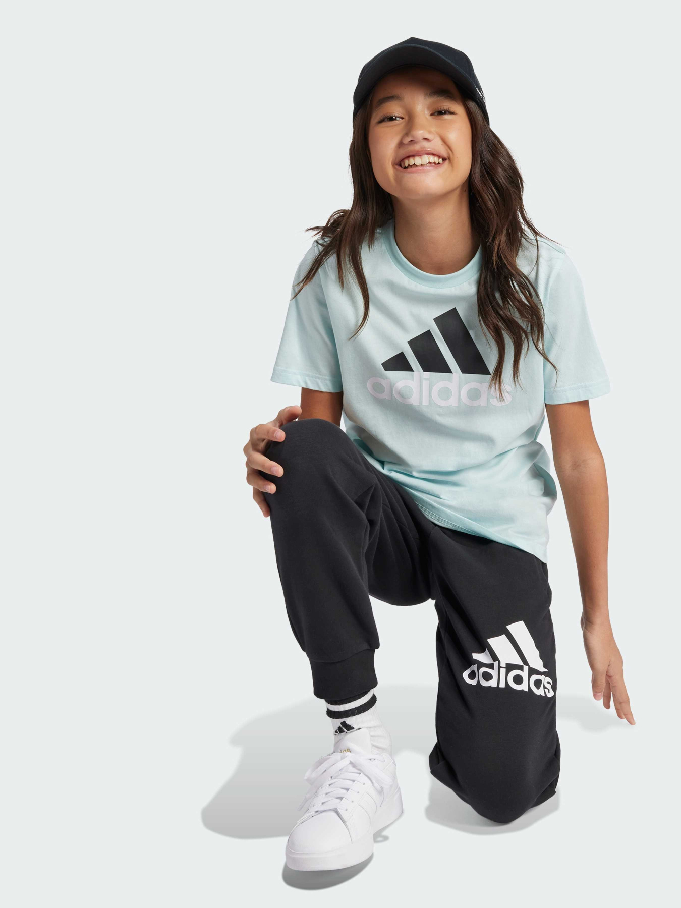 Футболка Adidas модель IX9530 Фото