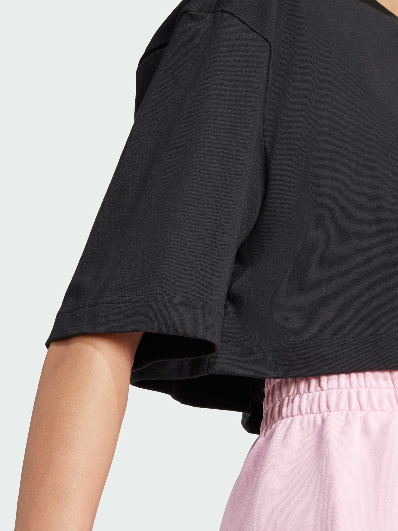 Футболка Adidas модель JE0131 Фото