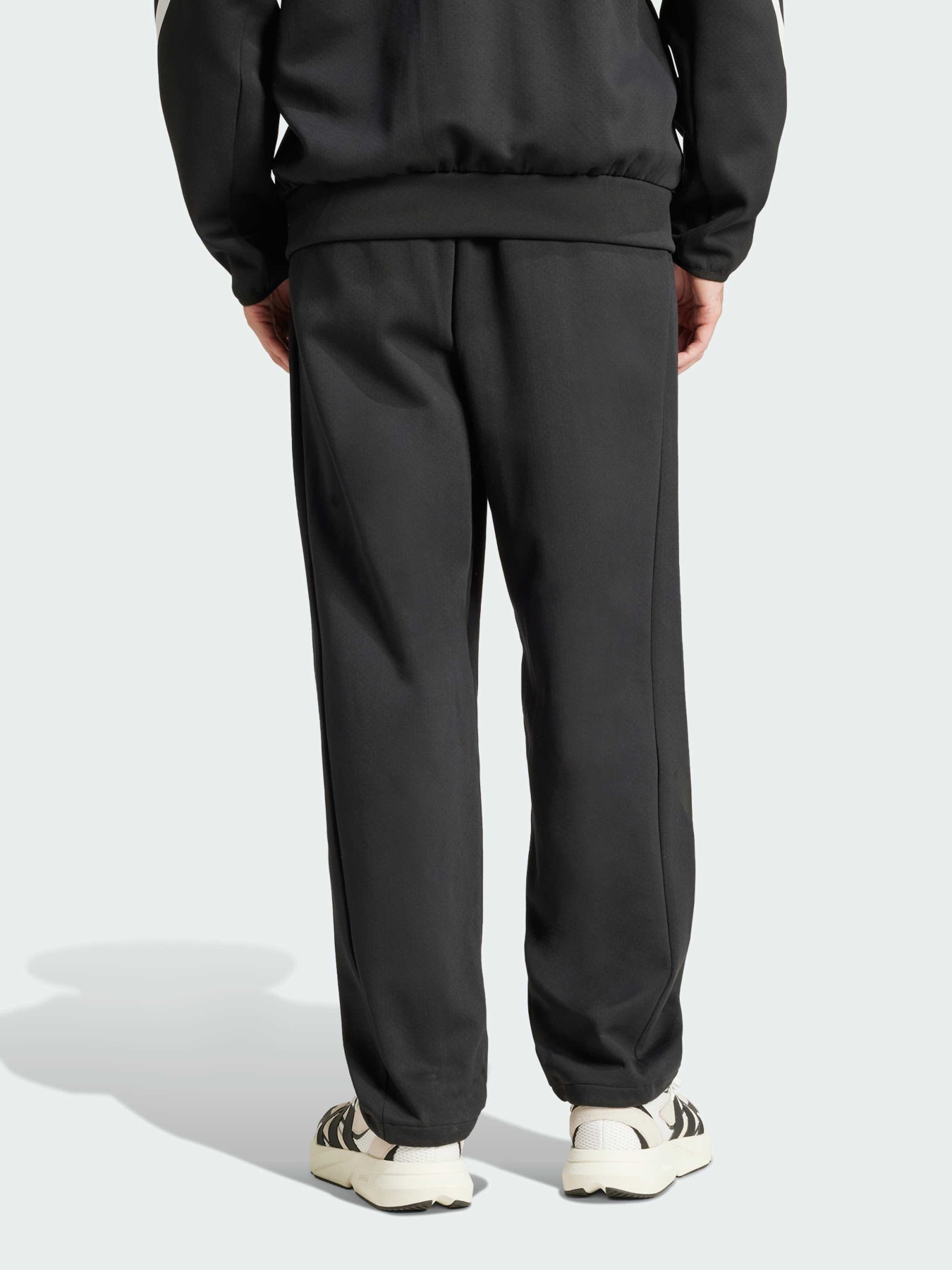 Повседневные штаны Adidas ZNE модель JC5478 Фото