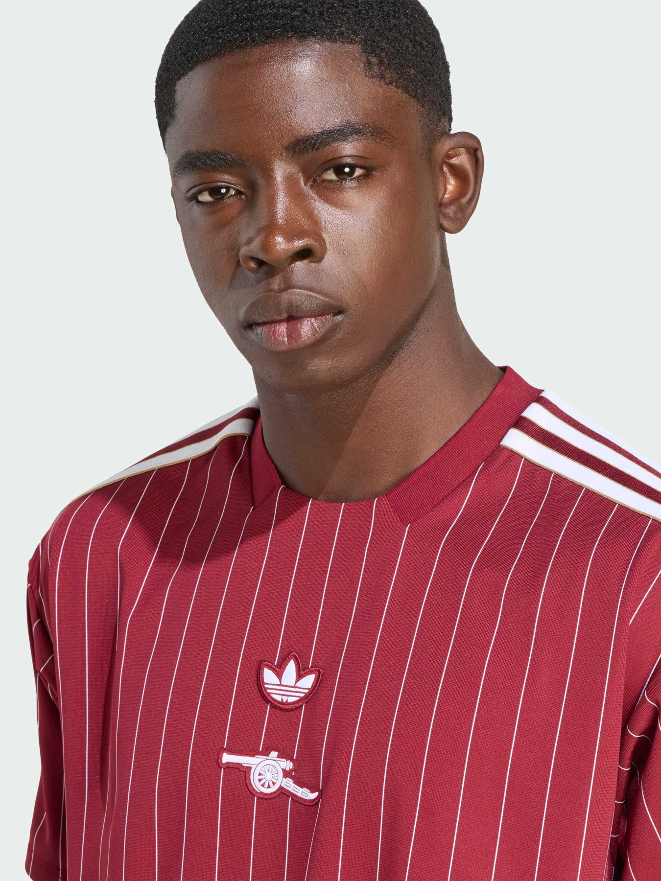 Футболка спортивная Adidas модель KB6427 Фото