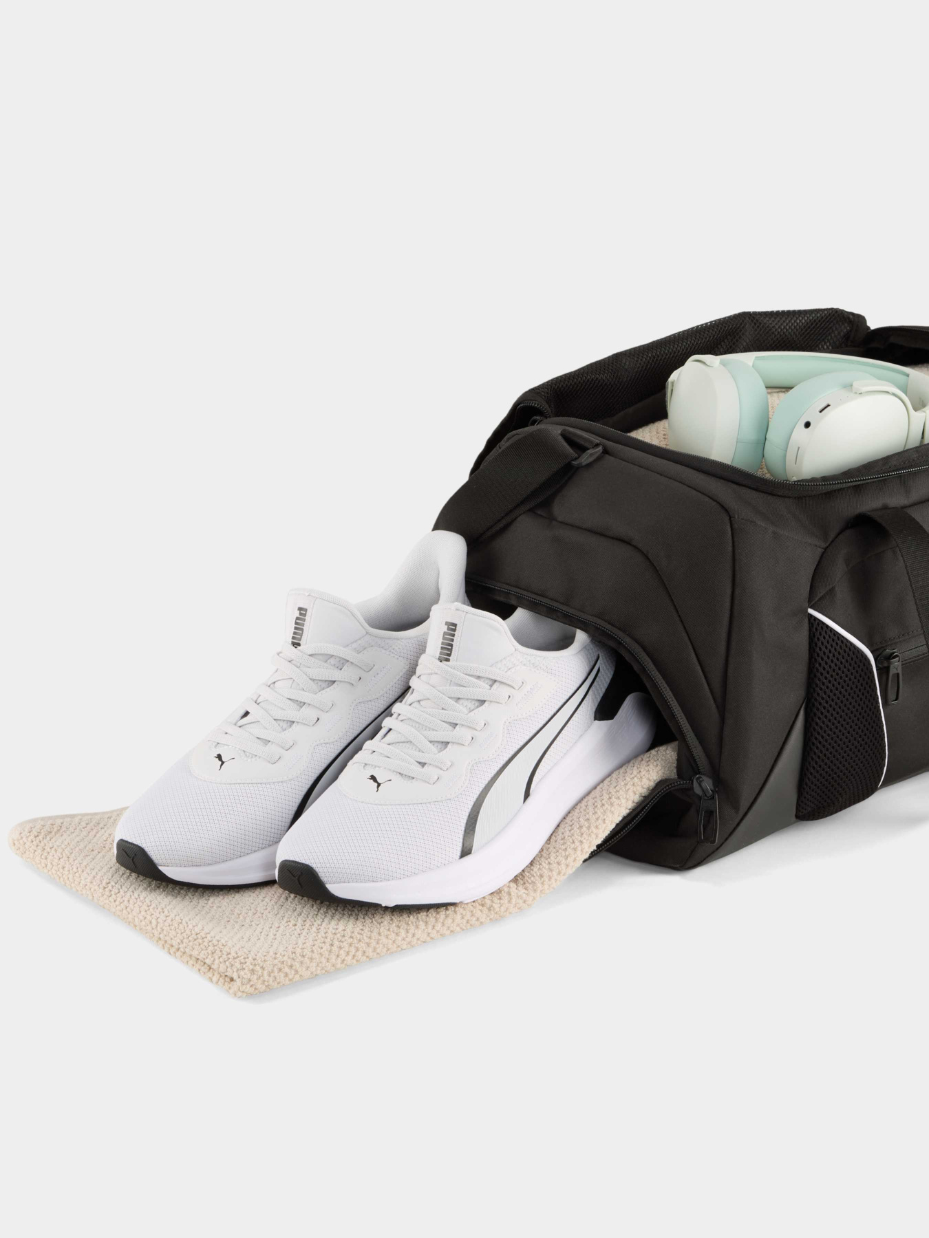 Сумка PUMA Bmw Mms Duffle Bag модель 091614 Фото