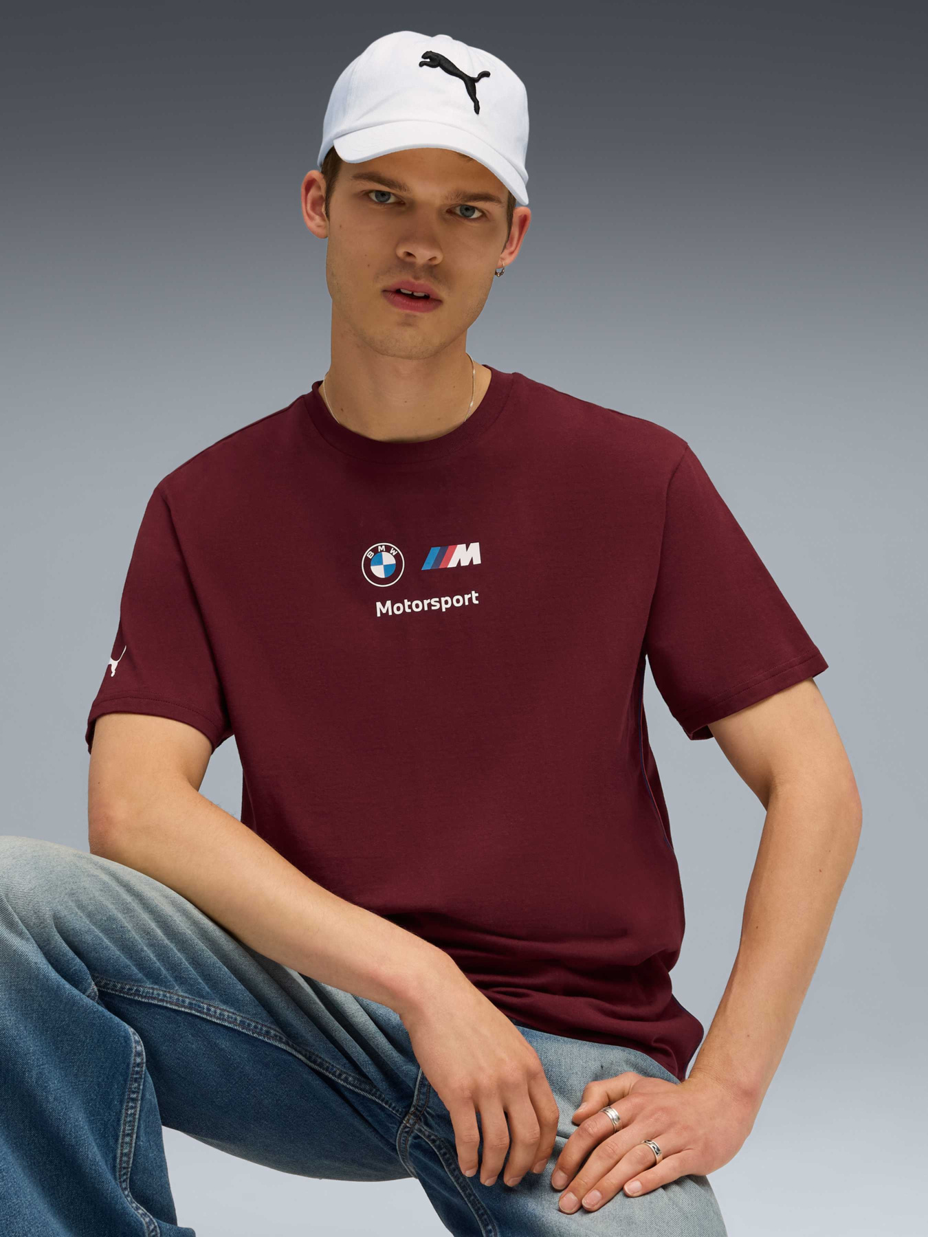 Футболка PUMA Bmw Mms Ess+ Logo Tee Ii модель 633055 Футболка PUMA Bmw Mms Ess+ Logo Tee Ii модель 633055 Фото