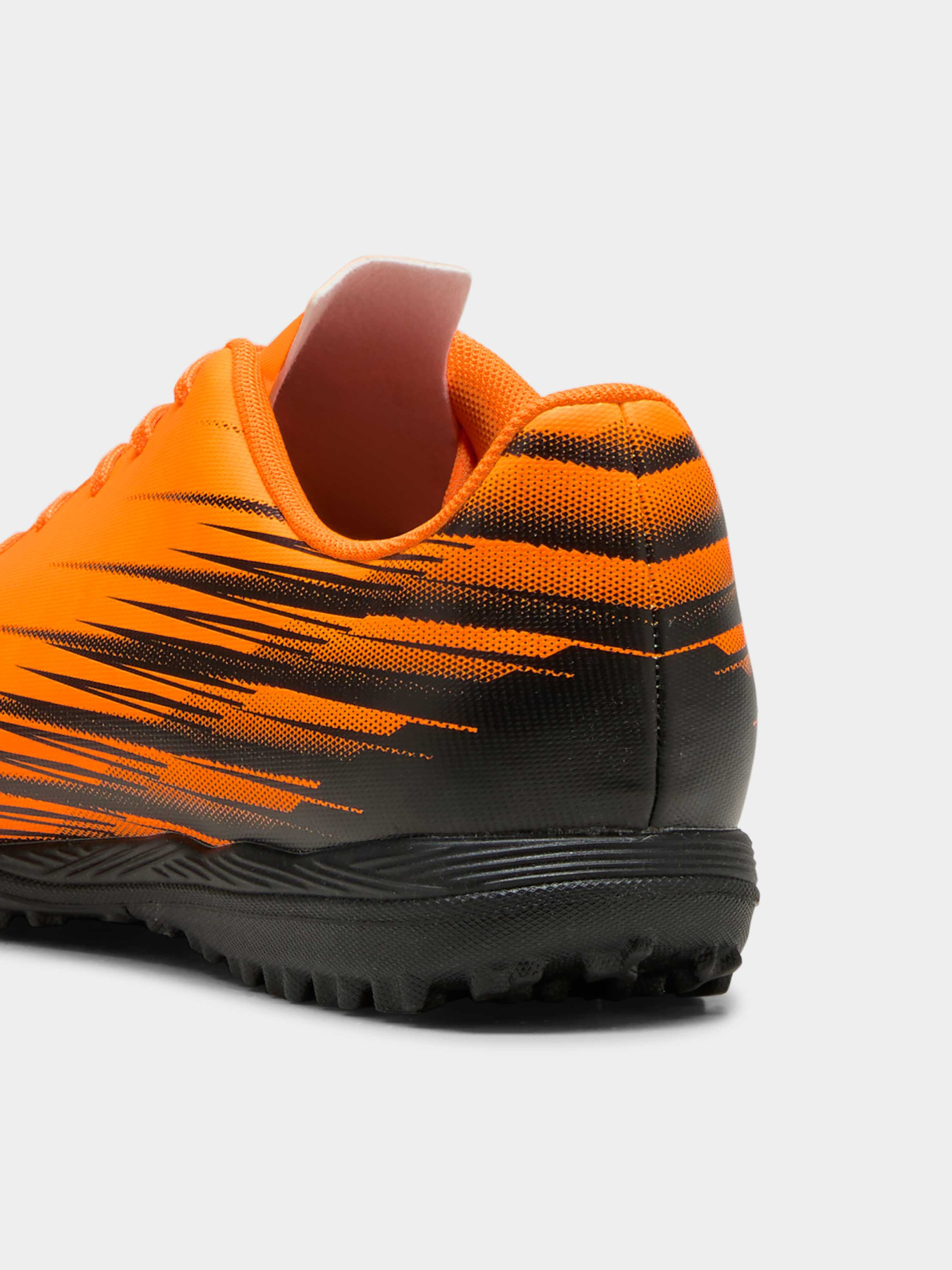 Бутси PUMA Attacanto Ii Tt модель 108494 Фото