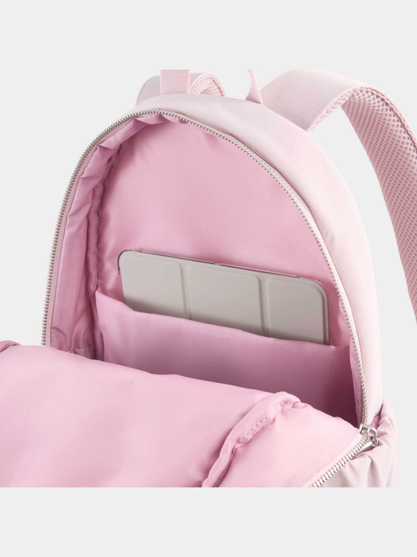 Повсякденний рюкзак PUMA Ferrari Women's Small Bp модель 091604 Повсякденний рюкзак PUMA Ferrari Women's Small Bp модель 091604 Фото