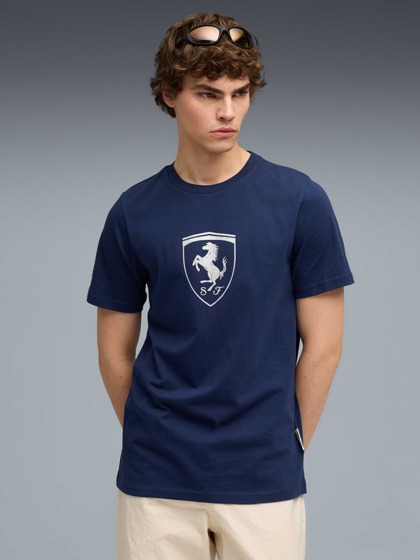 Футболка PUMA Ferrari Tonal Shield Tee модель 632785 Фото
