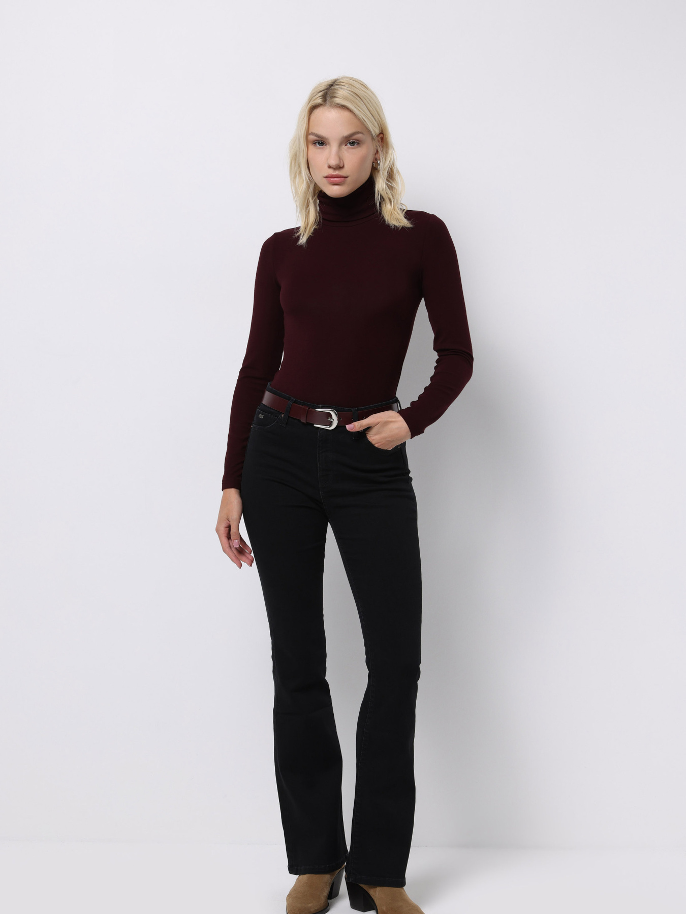 Худи и свитшоты Colin’s модель CL1076444_Q1.V1_BRD Фото