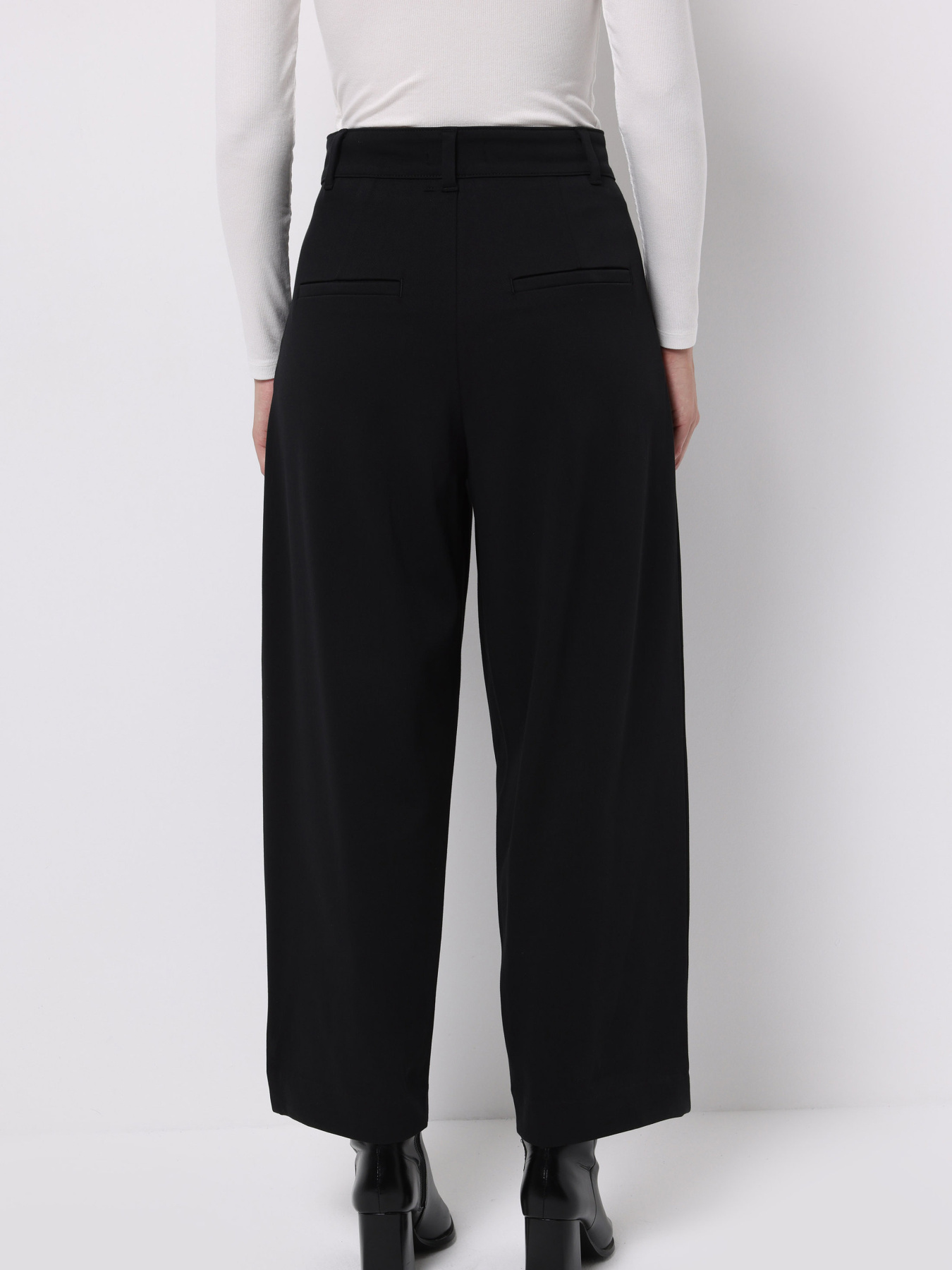 Брюки повседневные Colin’s модель CL1075603_Q1.V1_BLK Фото